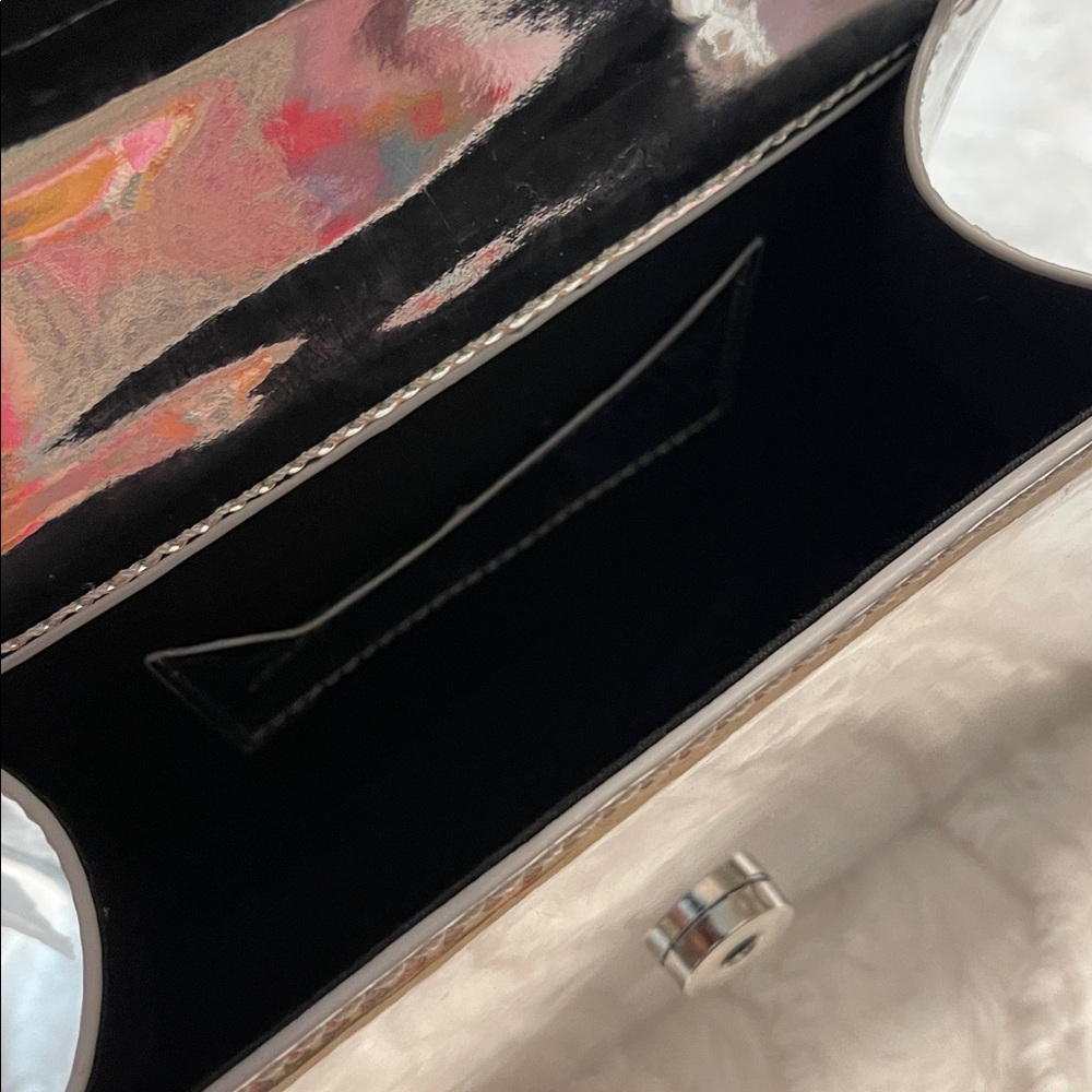 Shiny Metallic Silver Top-Handle Crossbody Bag - Picture 10 of 16